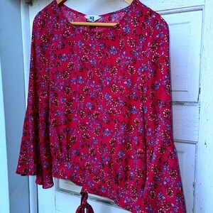 💕 Gorgeous floral blouse M